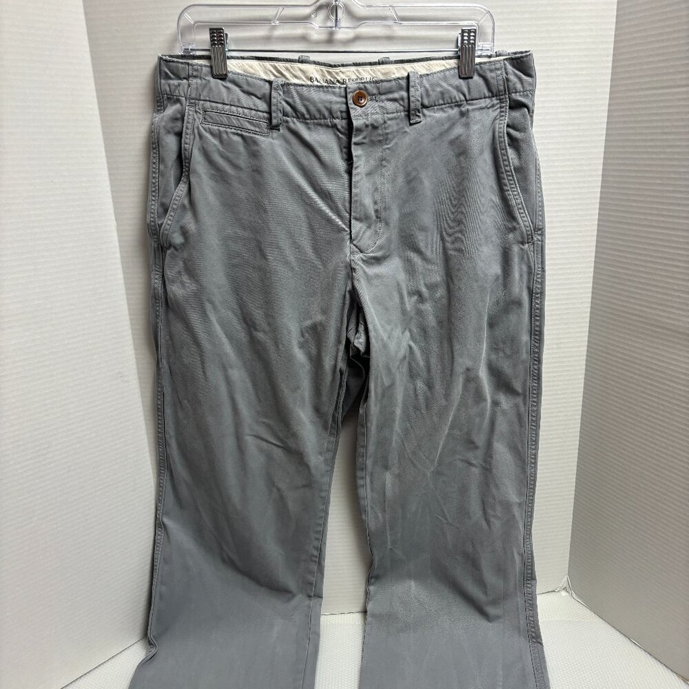 Banana Republic Relaxed Fit Pants - Gray - Size 32/34 - 1496